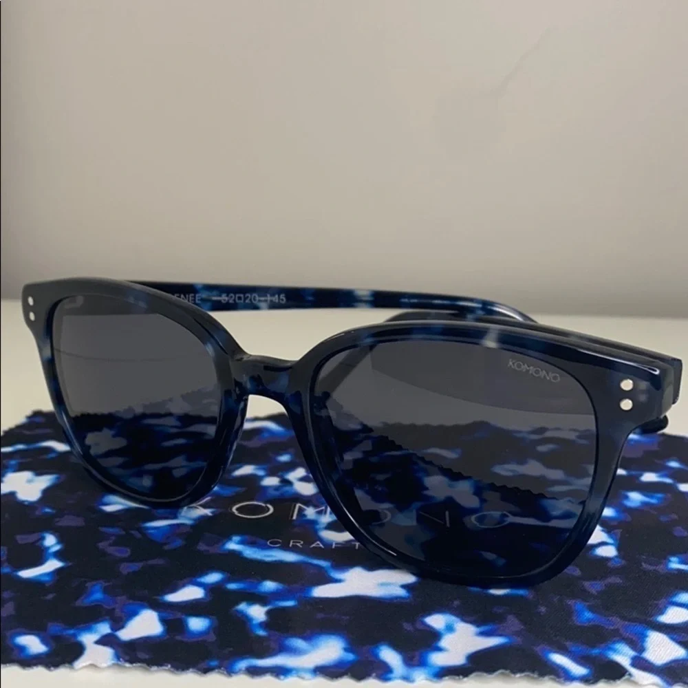 New Komono sunglasses Renee Indigo Demi blue